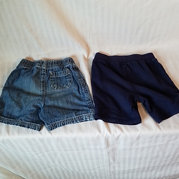 24 month shorts - Picture 4 of 4